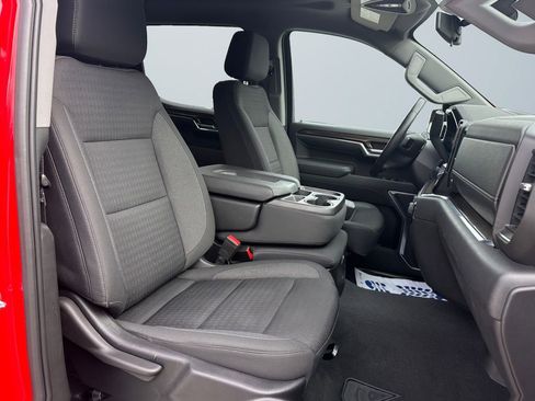 Used 2022 Chevrolet Silverado 1500 RST image 15