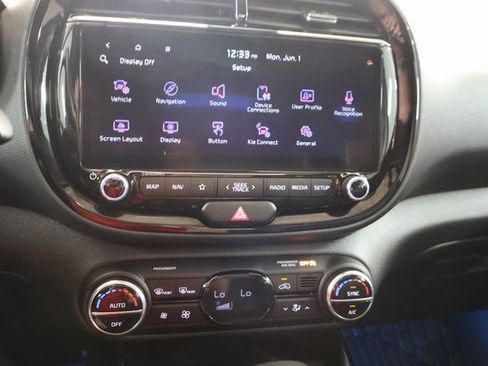 Used 2023 Kia Soul GT-Line FWD image 20