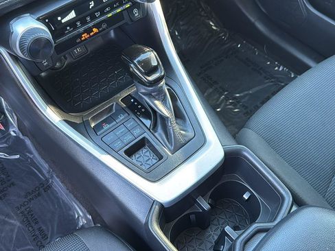 Used 2023 Toyota RAV4 LE image 16