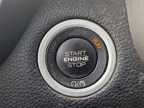 Used 2020 RAM 1500 Laramie image 15