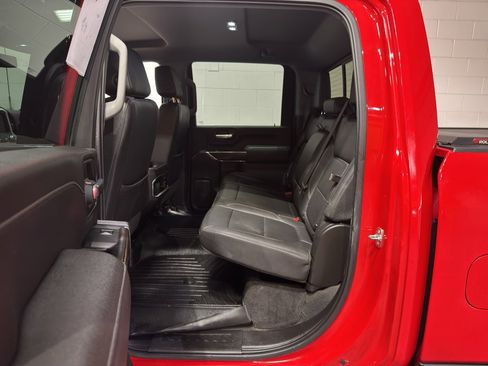 Used 2023 GMC Sierra 3500 SLT w/ SLT Convenience Package image 12
