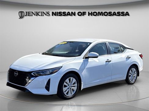 Certified 2025 Nissan Sentra S image 1