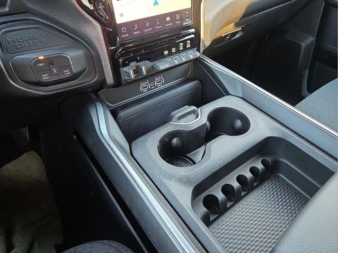 New 2025 RAM 2500 Big Horn image 25