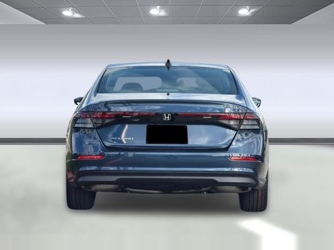 Used 2026 Honda Accord SE image 9