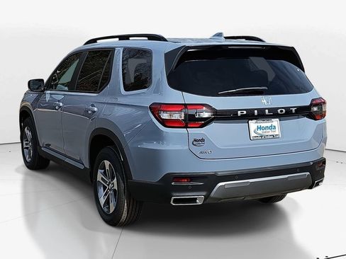 New 2026 Honda Pilot EX-L image 5