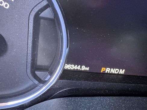 Used 2018 Ford Expedition Max XLT w/ Equipment Group 202A AWD/4WD image 6