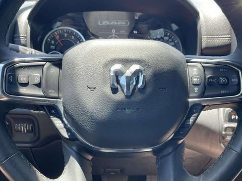 Used 2025 RAM 1500 Laramie AWD/4WD image 23