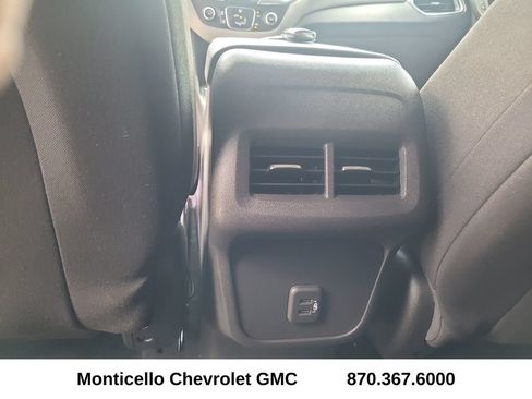 Used 2024 Chevrolet Equinox LS w/ LS Convenience Package FWD image 28