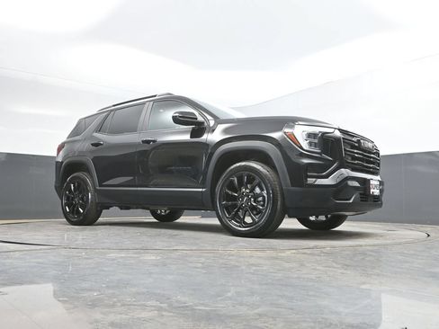 Used 2026 GMC Terrain Elevation w/ Elevation Premium Package AWD/4WD image 34