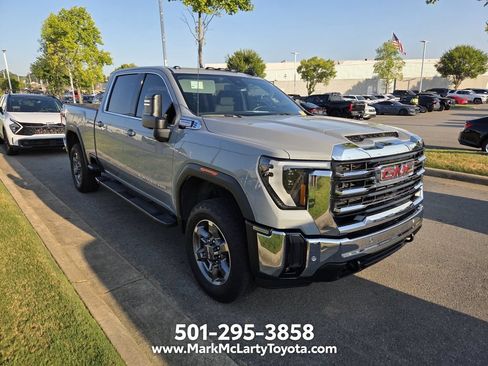 Used 2025 GMC Sierra 2500 SLE w/ SLE Value Package; AWD/4WD image 3
