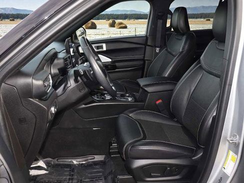 Certified 2022 Ford Explorer ST w/ Equipment Group 401A image 13