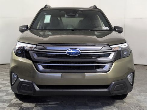 New 2025 Subaru Forester Premium w/ Convenience Package #1 image 3