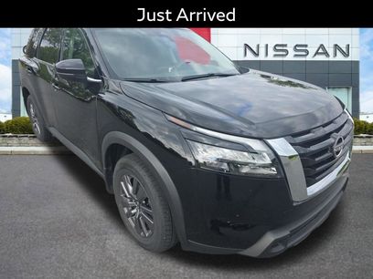 Certified 2023 Nissan Pathfinder SV w/ SV Premium Package
