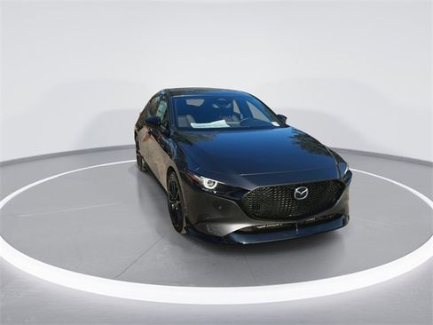 New 2026 MAZDA MAZDA3 Hatchback w/Premium Plus Pkg image 3