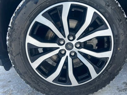 Used 2022 Ford Explorer ST image 9