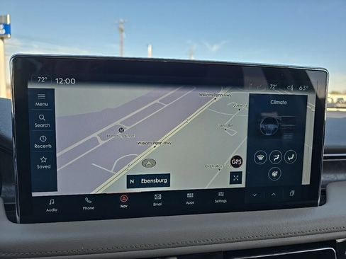 Used 2022 Lincoln Nautilus Reserve image 33