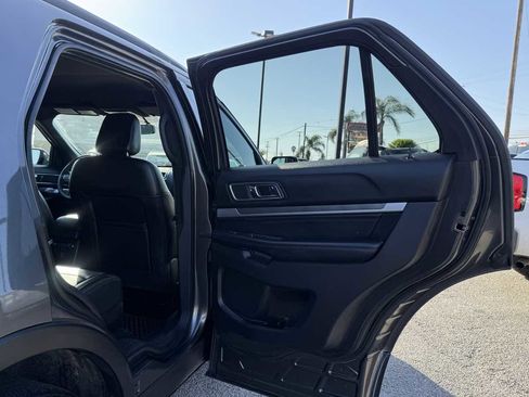 Used 2018 Ford Explorer Sport image 35