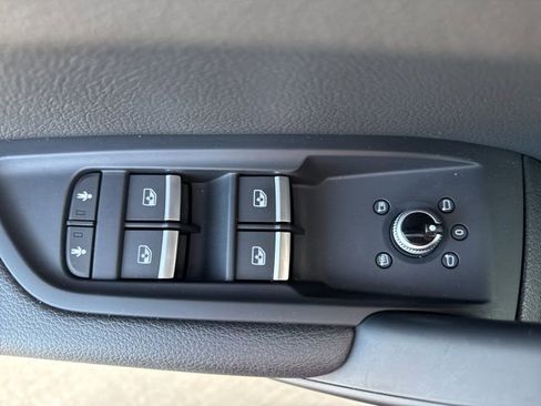 Used 2020 Audi Q5 2.0T Premium w/ Convenience Package image 15