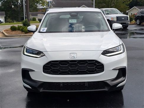 New 2026 Honda HR-V LX image 2