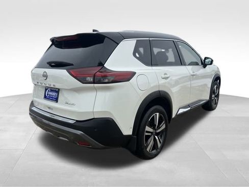 Used 2023 Nissan Rogue SL w/ SL Premium Package image 9