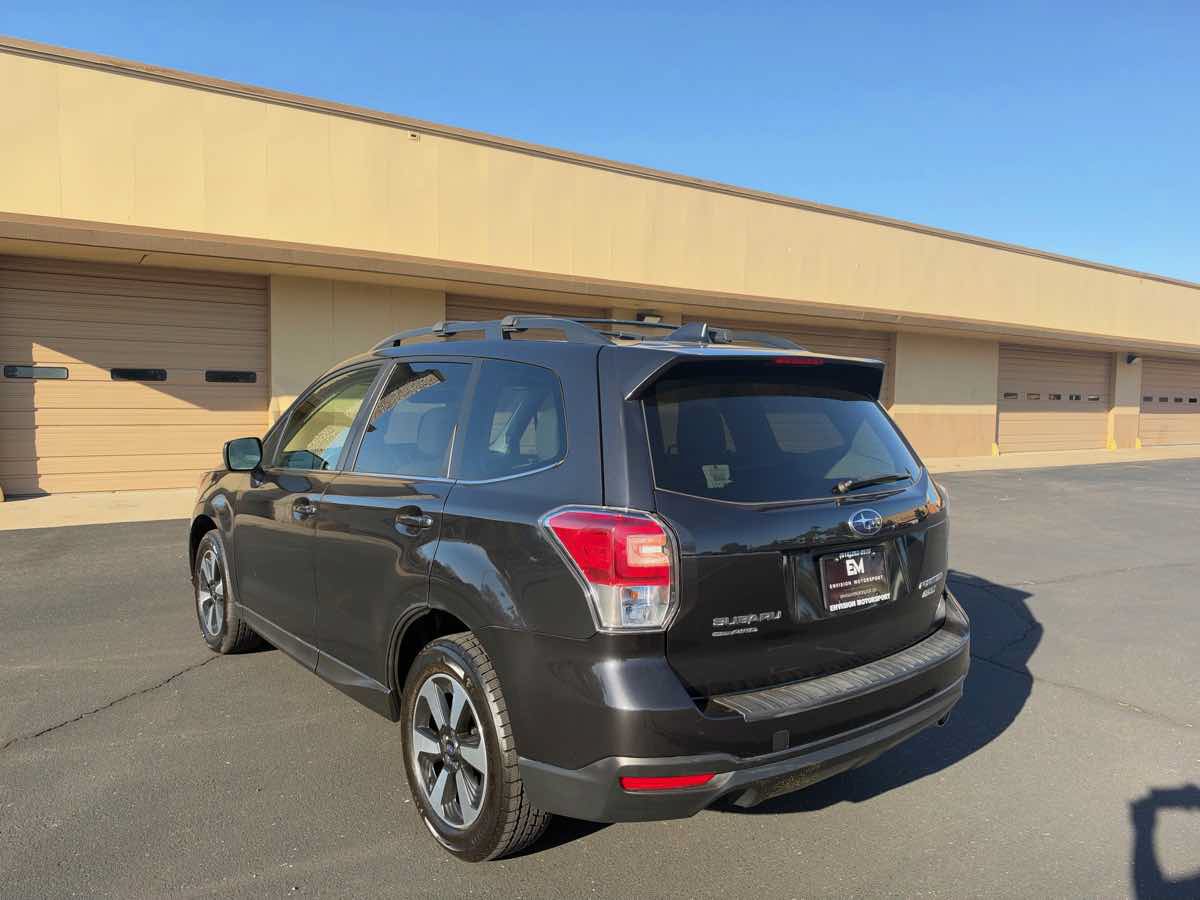 Used 2017 Subaru Forester 2.5i Limited w/ Popular Package #2 AWD/4WD image 5