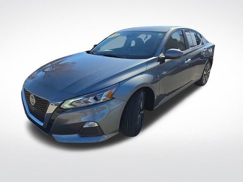 Used 2022 Nissan Altima 2.5 SV image 4