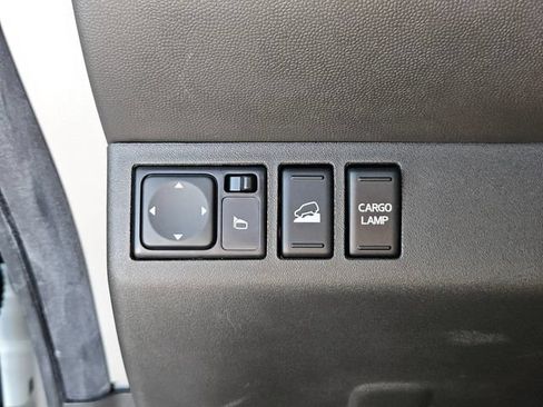 Used 2016 Nissan Frontier PRO-4X AWD/4WD image 26