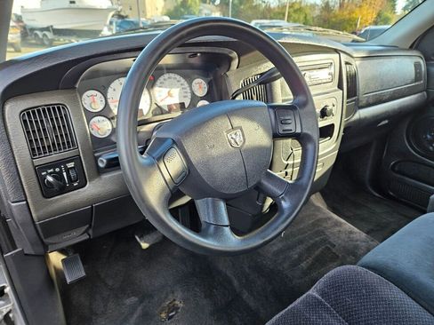 Used 2004 Dodge Ram 1500 Truck SLT image 15