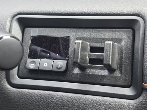New 2026 Nissan Armada PRO-4X AWD/4WD image 7