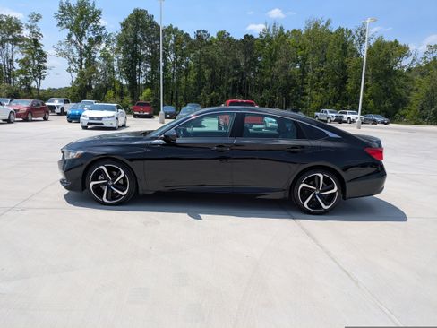 Used 2022 Honda Accord Sport Special Edition image 4