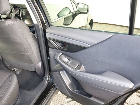 Used 2025 Subaru Outback image 41