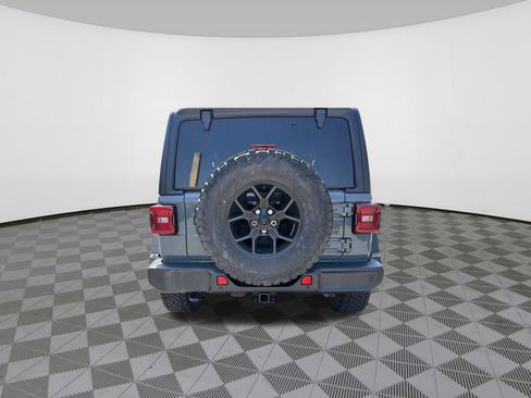 Used 2024 Jeep Wrangler Sport AWD/4WD image 6