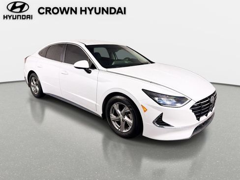 Used 2021 Hyundai Sonata SE FWD image 3