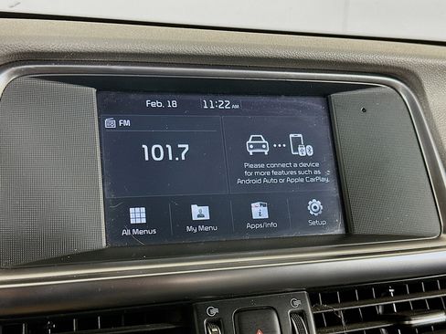 Used 2018 Kia Optima EX image 21