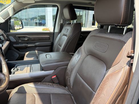 Used 2025 RAM 1500 Limited w/ Bed Utility Group AWD/4WD image 19