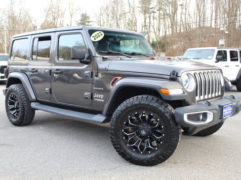 Used 2019 Jeep Wrangler Unlimited Sahara w/ Dual Top Group image 2