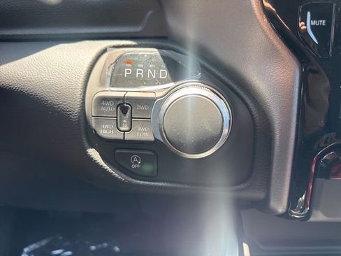 New 2026 RAM 1500 Big Horn AWD/4WD image 16