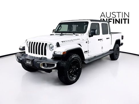 Used 2023 Jeep Gladiator Sport image 3
