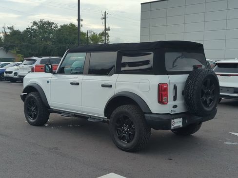Used 2023 Ford Bronco Black Diamond AWD/4WD image 5