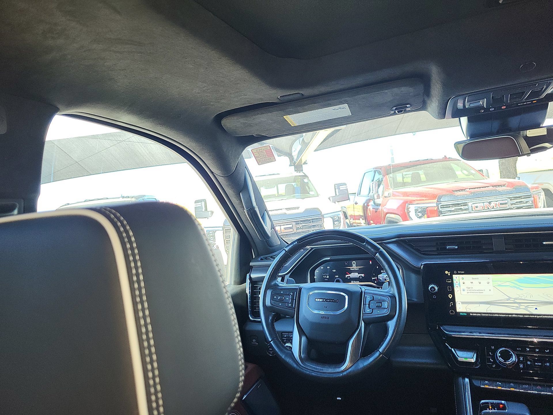 Certified 2024 GMC Sierra 1500 Denali Ultimate AWD/4WD image 3