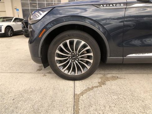 Used 2022 Lincoln Aviator Reserve w/ Equipment Group 201A image 18