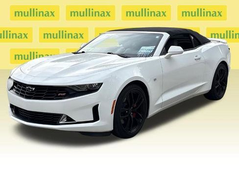 Used 2023 Chevrolet Camaro LT w/ RS Package image 12