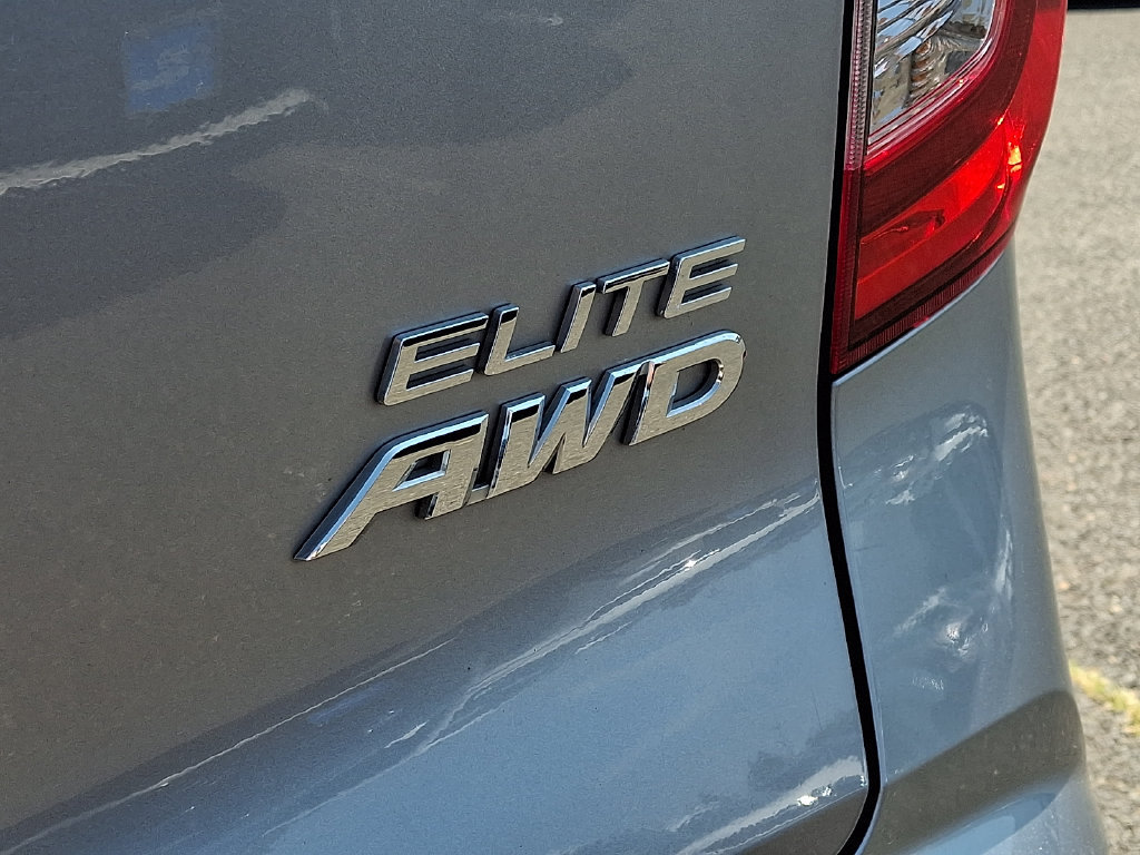 Used 2022 Honda Pilot Elite image 30