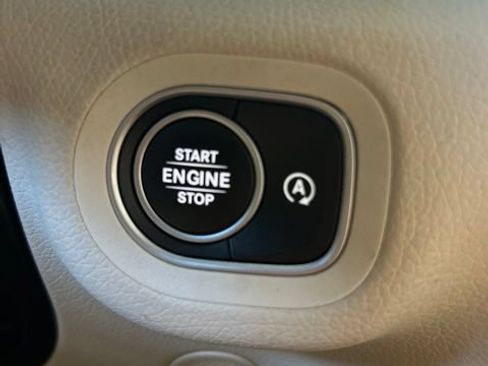 Used 2023 Mercedes-Benz GLE 350 4MATIC image 83