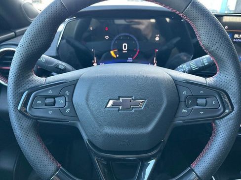 New 2026 Chevrolet Trax RS w/ Sunroof Package image 24