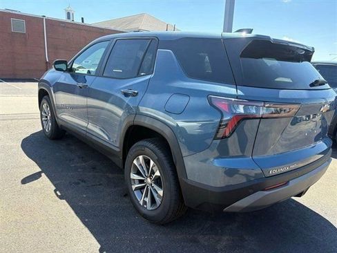 New 2026 Chevrolet Equinox LT image 6