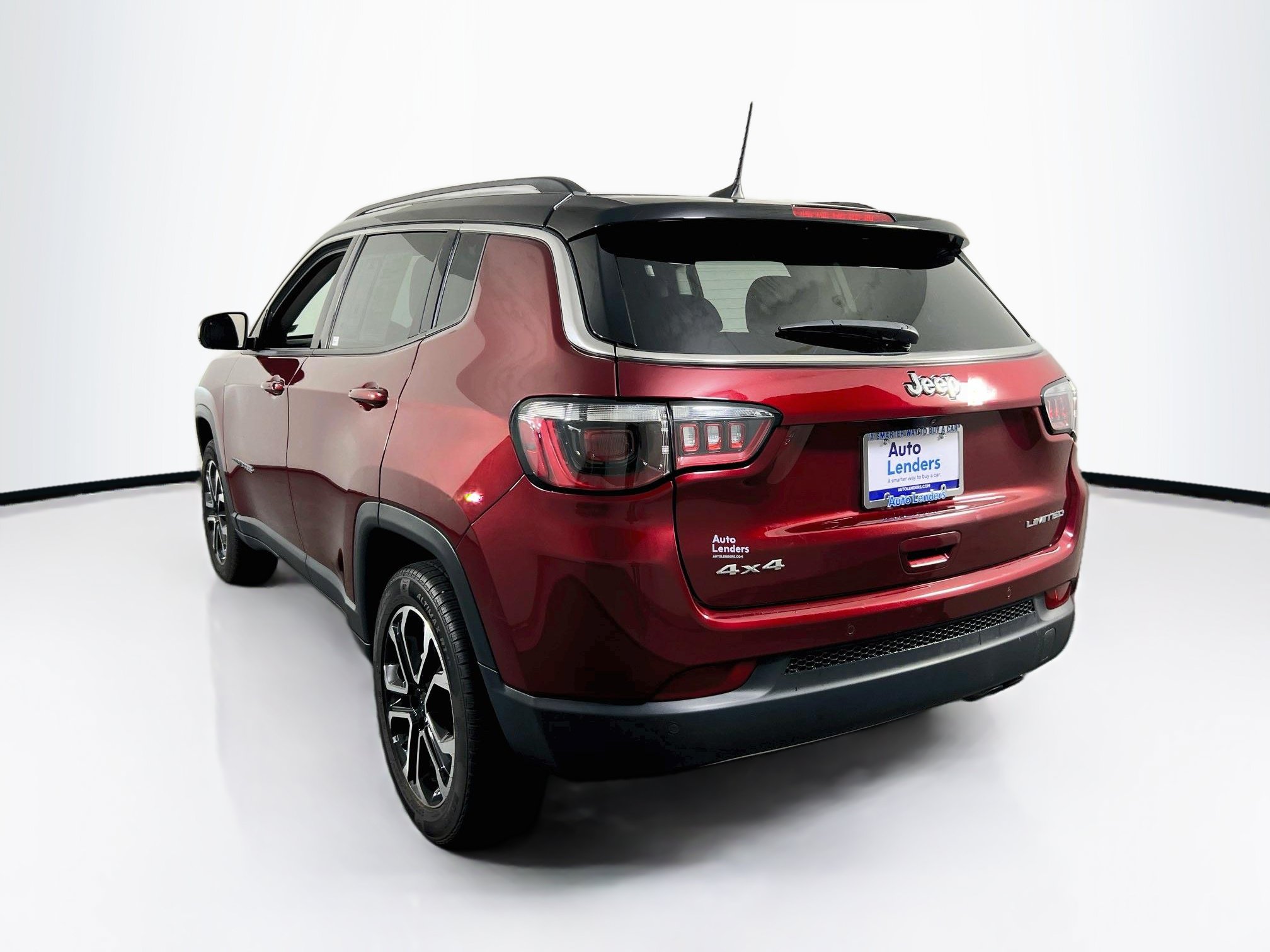 Used 2022 Jeep Compass Limited AWD/4WD image 7