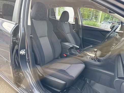 Used 2021 Subaru Crosstrek 2.0i Premium AWD/4WD image 21