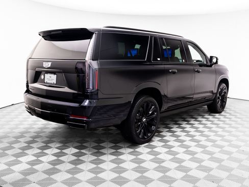 New 2026 Cadillac Escalade ESV Platinum Sport w/ LPO, ONYX Package AWD/4WD image 5
