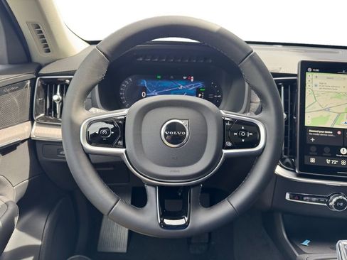 New 2026 Volvo XC90 T8 Ultra w/ Protection Package Premier AWD/4WD image 13
